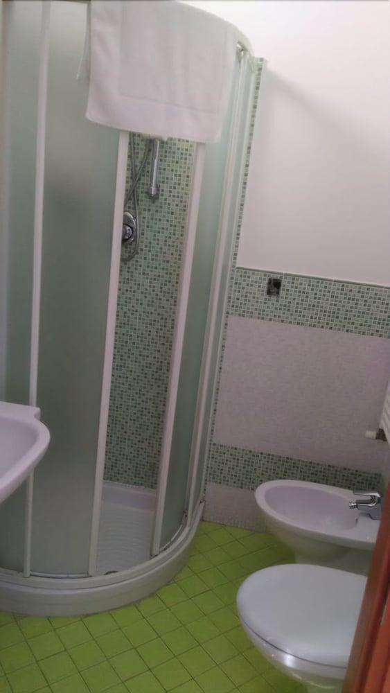 Hotel Marilonda ริมินี ภายนอก รูปภาพ